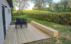 Gaesthus Pa Oesterlen Med Naerhet Till Strand & Golf